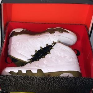 Men’s Air Jordan 9